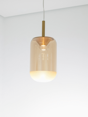 PENDENTE LINDT AMBAR / DOURADO (D)17CM (A)40CM 1XLED 8W 3000K 740LM IP20